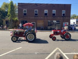 Cover photo for 17th Annual Ag Day & Tractor Parade a Success